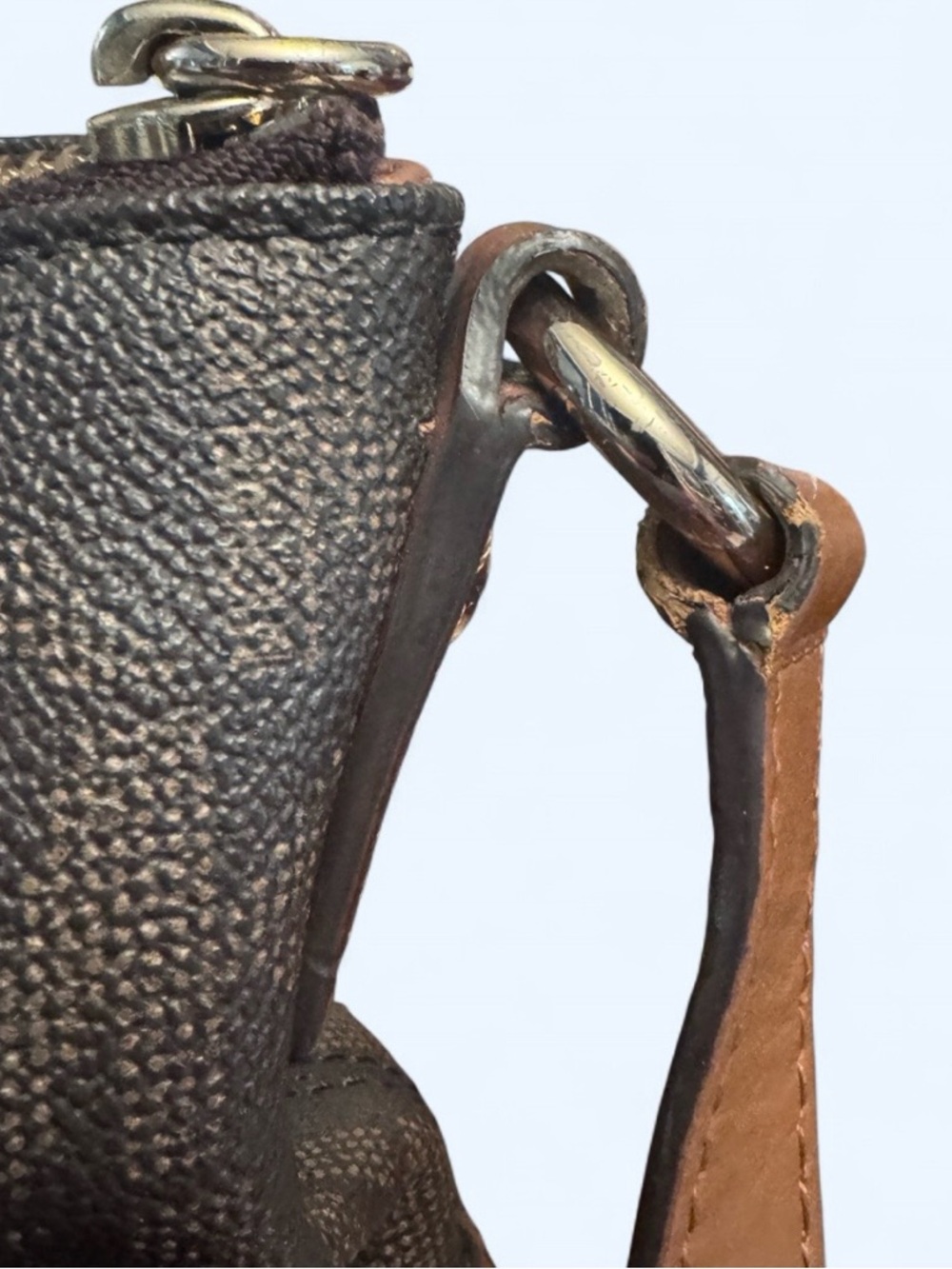 Michael Kors Fallon Medium Messenger Bag – Brown Monogram & Leather - Picture 4 of 4